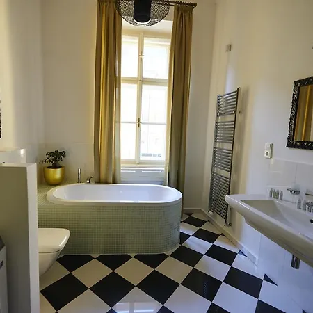 Grand Central Residence By Tkc Aparthotel Prague