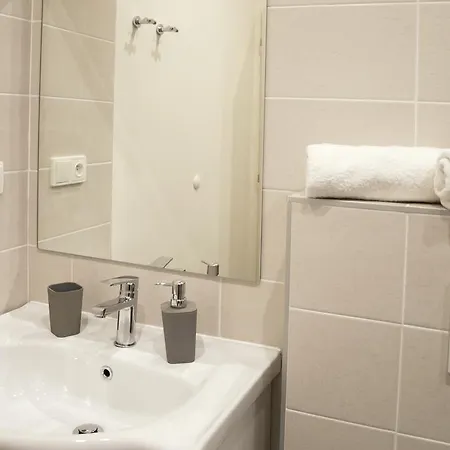 Apartamento Krakovska 5 *