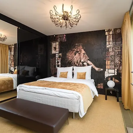 Aparthotel Grand Central Residence By Tkc 4*