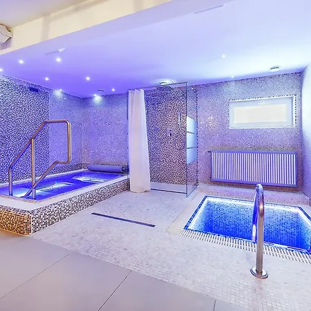Hotel Marie - Luisa 3*