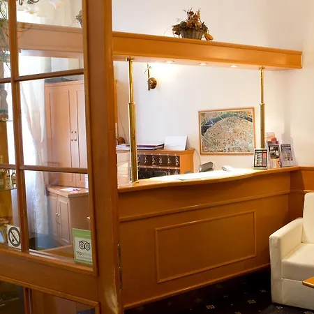 Machova 3* Prague