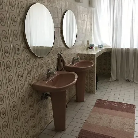 B&B Home