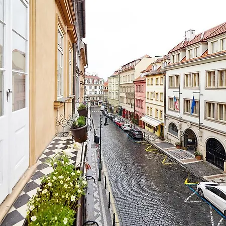 Three Golden Crowns 3* Praag