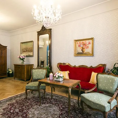 Boutique Constans