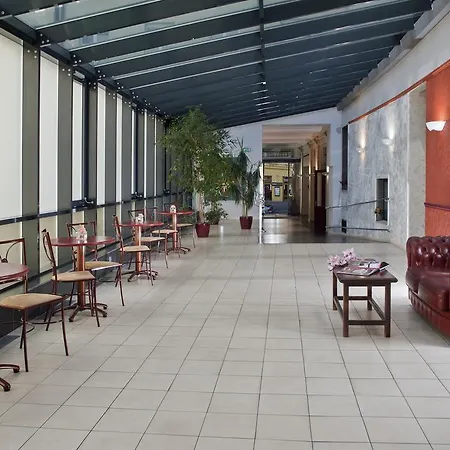 Caesar Hotell 4*