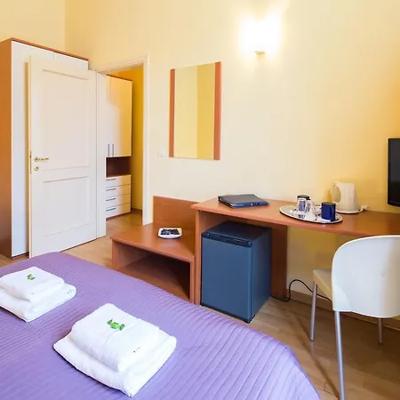 Lounge Crown 3* Prague