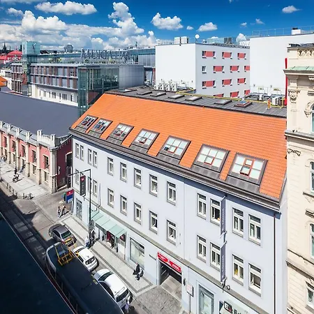 Ibis Old Town Szálloda