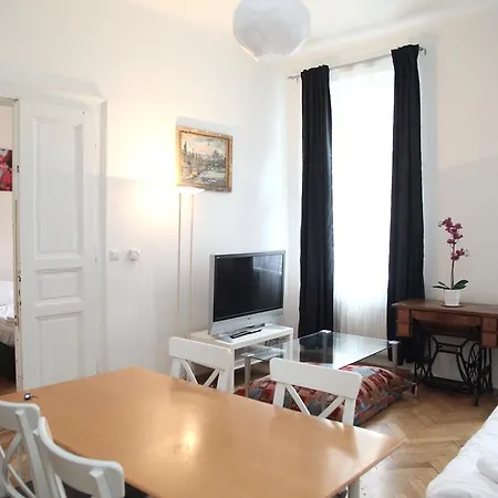 Charming Flats In Vinohrady | Praguestars Apartamento Praga