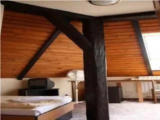 Casa de hóspedes U Lilie 3*