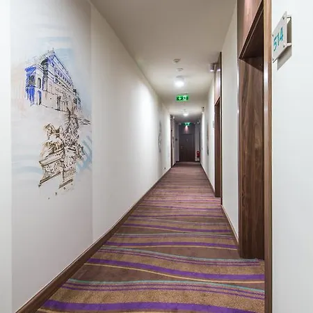 Merchants Crown And 酒店 5*