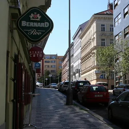 Balbinova Apartment *