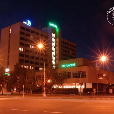Otel Ilf Prag