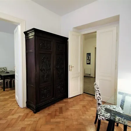 Apartment Salvator - By Prague