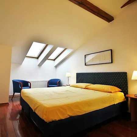 Apartment Salvator - By *