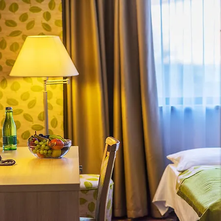 Iris Eden - Czech Leading 4* Prague