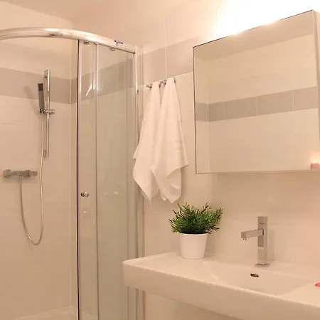 Central Prague Apartments *