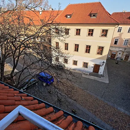 Tyn Courtyard Guestrooms Guest house