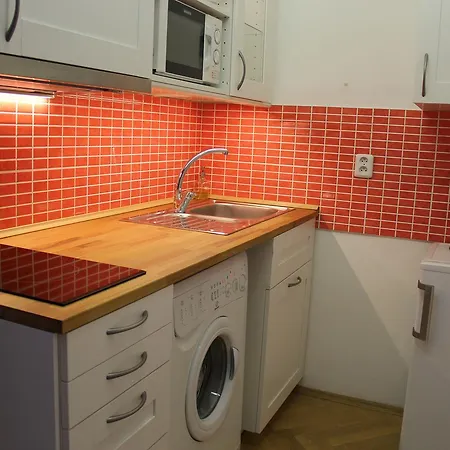 Krakovska 12 Apartment