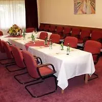 Otel Ilf Prag