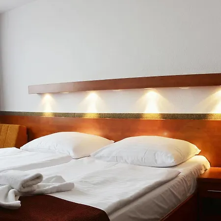 Olympik Tristar Hotel