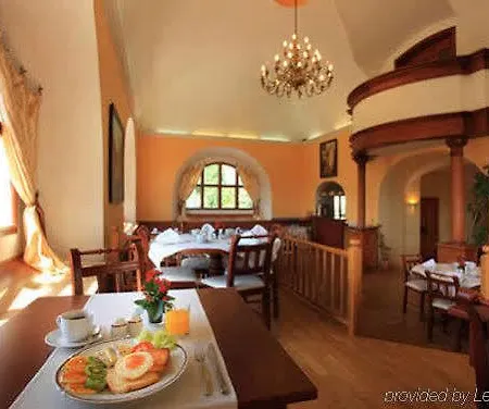 Questenberg Hotel
