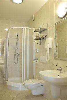 Pod Vezi Hotel 4*