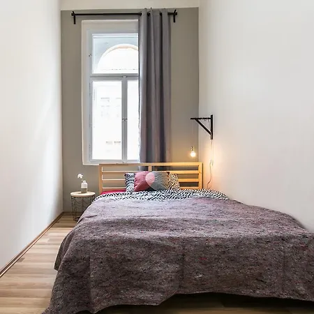 In Jiriho Z Podebrad Apartment Prague
