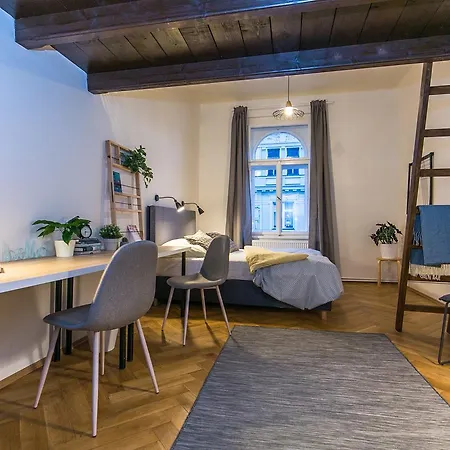 Apartment In Jiriho Z Podebrad *