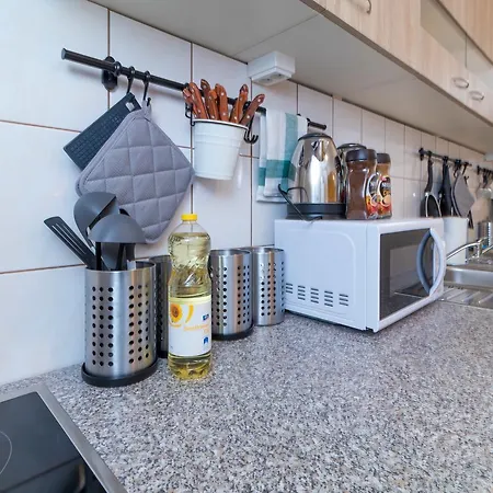 New In Hostal