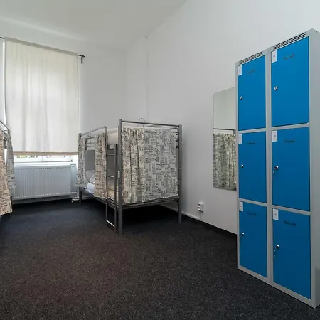 New In Hostal *