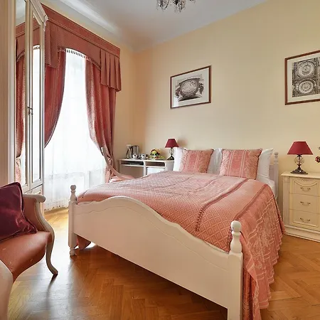 Boutique Constans Hotel 4*