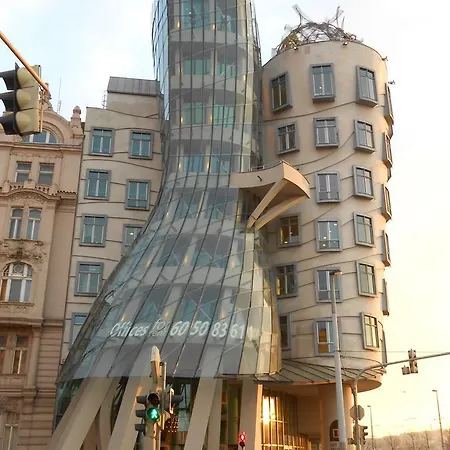 The Palace And Hotel Praga
