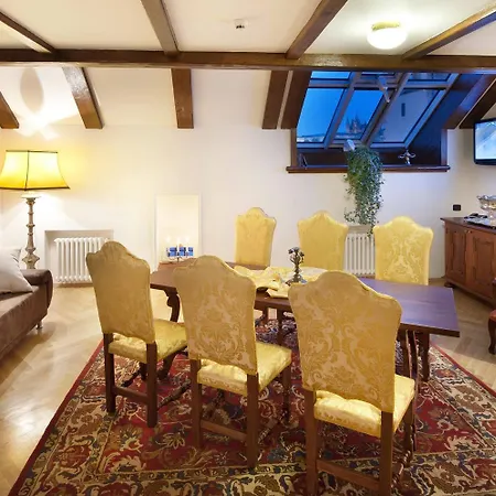 Hotell Charles Bridge Palace Prag
