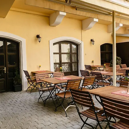 U Lilie 3* Praga