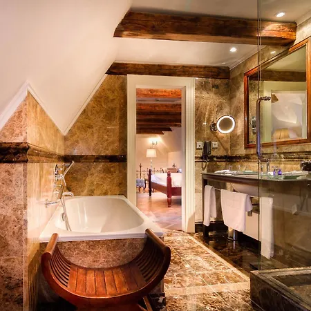 The Dominican Hotel