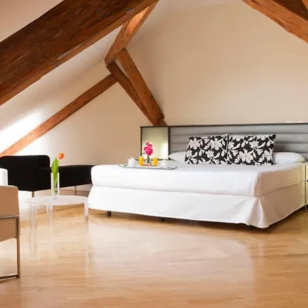 Hotel Eurostars Thalia 5*