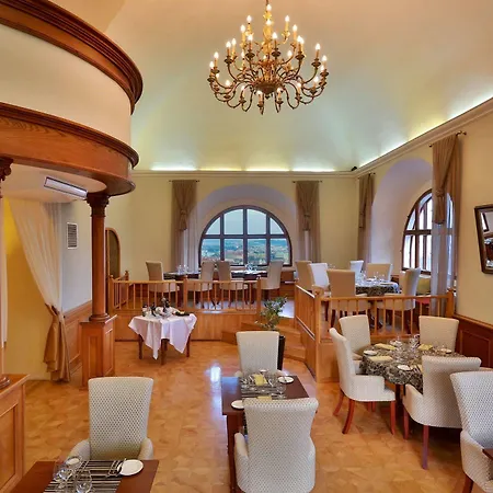 Questenberg 4*