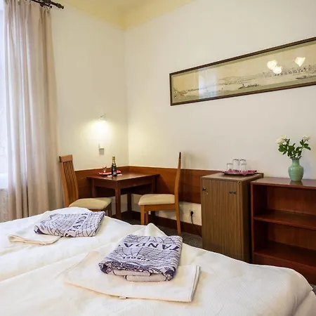 Hotell & Royal Standard 3*