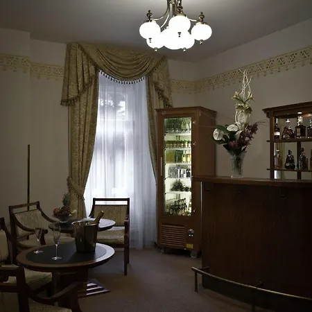 Amigo Centre Szálloda