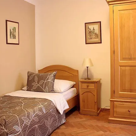 Hotel Pod Vezi 4*