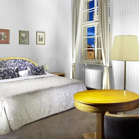 Pod Vezi Hotel 4*