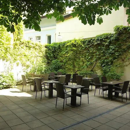 Dalimil 3* Prague