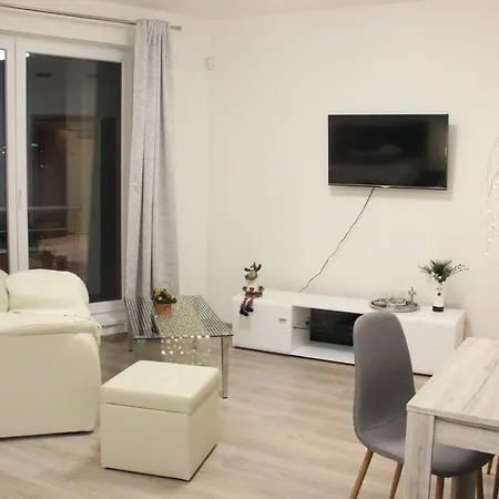 Apartamento Element Airport *