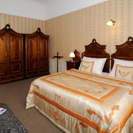 Hotel 1885
