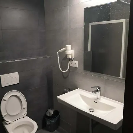 Sun-house Pension&restaurant -parkingfree- Hotel