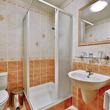 Attic Hotel Praga