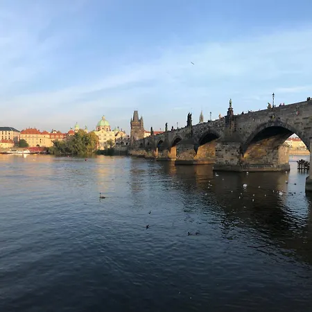 U Lilie 3* Praga