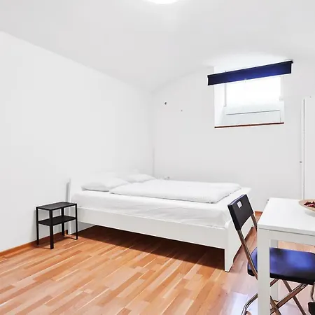 Apartment Slezska 58 *
