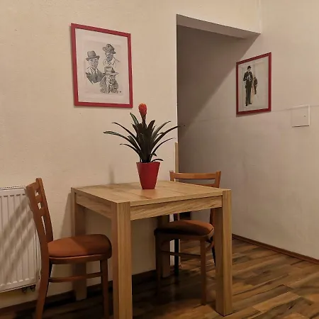 Aparthotel Auspicie 3*