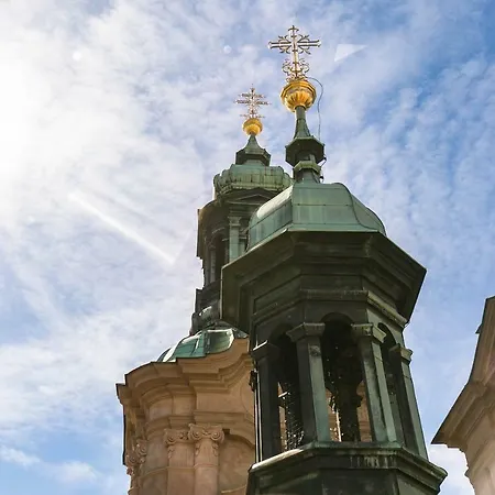 The Old Town Square & Parizska * Prag